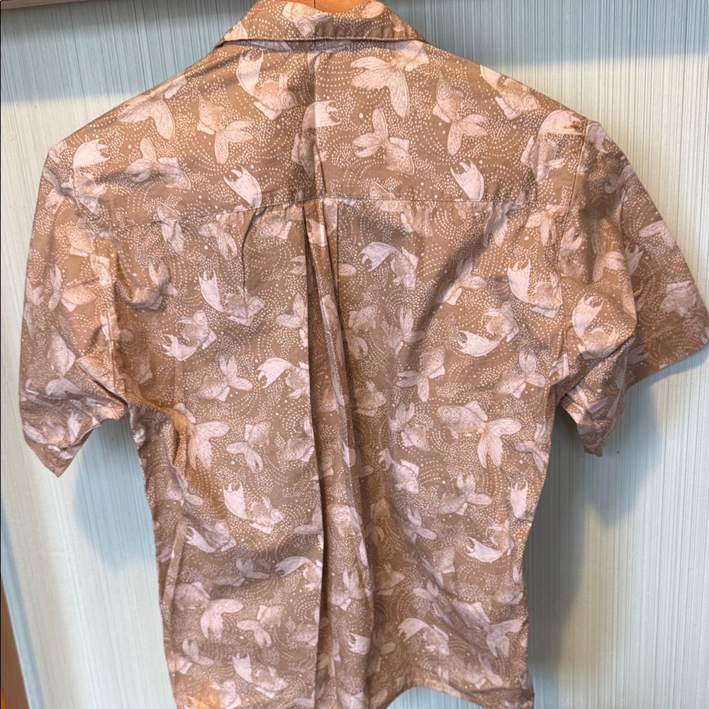 Vintage 80s 90s Ruff Hewn Tan & White GoldFish Koi Art Pattern Button Up Shirt - Picture 6 of 16
